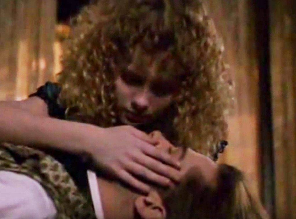 Interview with the Vampire, Kirsten Dunst, Brad Pitt