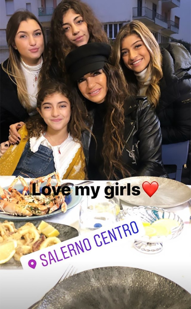 Photos From Teresa And Joe Giudice S Family Reunion In Italy E Online