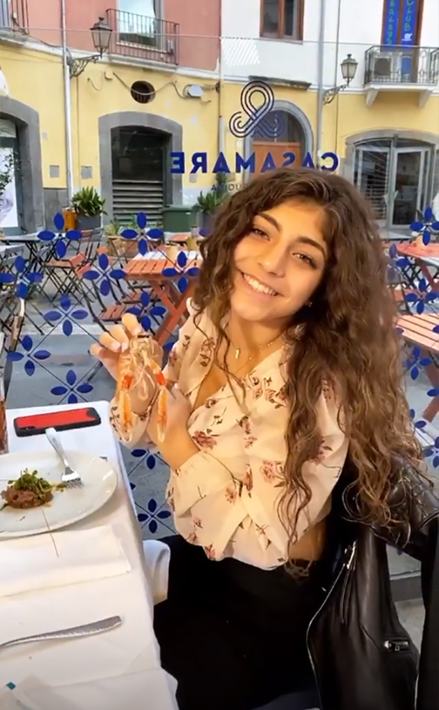 See All Sweet Photos From Teresa And Joe Giudice S Family Reunion E Online