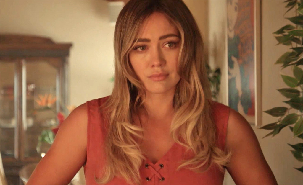 Hilary Duff S Portrayal Of Sharon Tate Will Give You The Chills E Online Ca