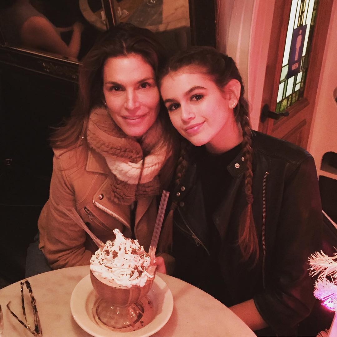 Date Night Duds From Cindy Crawford And Kaia Gerber S Best Twinning