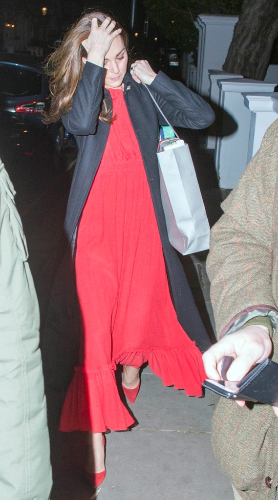 Kate Middleton Re-Wears Gorgeous Red Dress to Her Mom's Birthday Party Kate Middleton Re-Wears Gorgeous Red Dress to Her Mom's Birthday Party