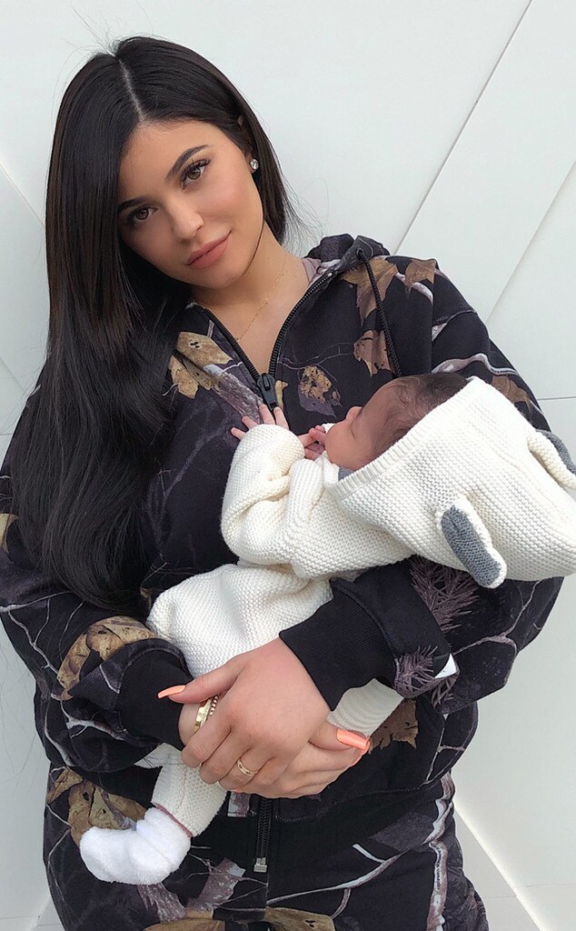 Kylie Jenner, Ring