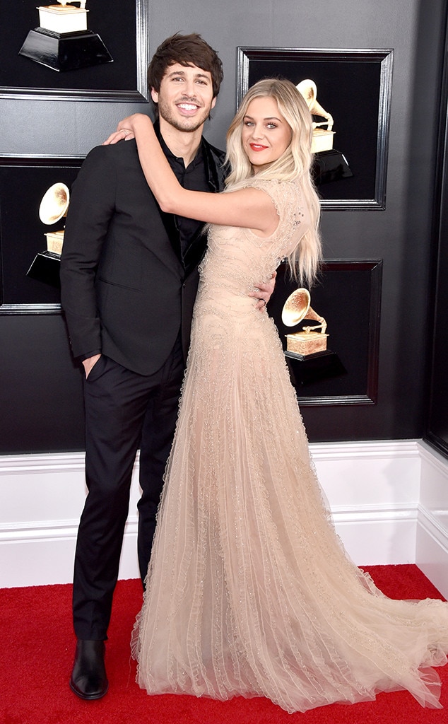 Morgan Evans & Kelsea Ballerini from 2019 Grammy Awards: Red Carpet ...