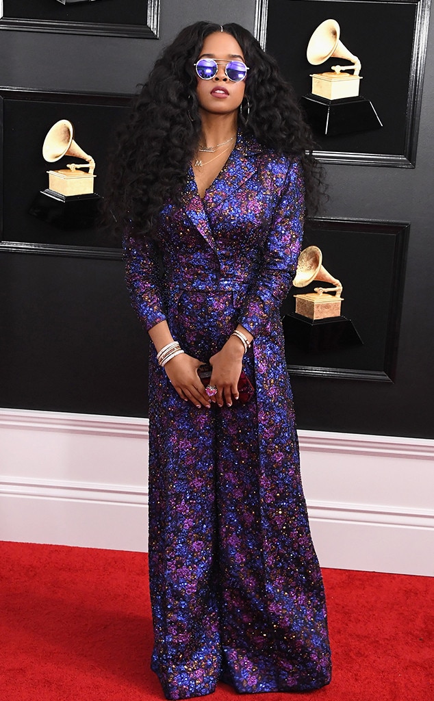Her From 2019 Grammys Red Carpet Fashion E News
