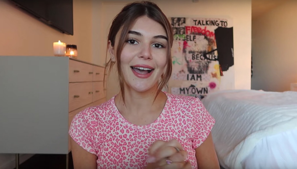 Lori Loughlins Daughter Olivia Jade Returns To Youtube After 8 Months