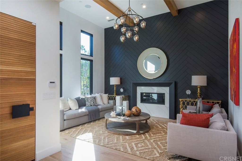 The Living Space from Go Inside Olivia Culpo's 3.5 Million Home E! News