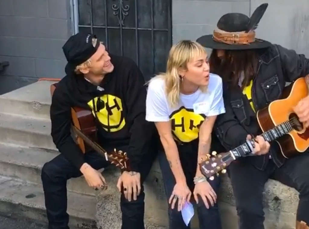 Cody Simpson, Miley Cyrus, Billy Ray Cyrus, Old Town Road
