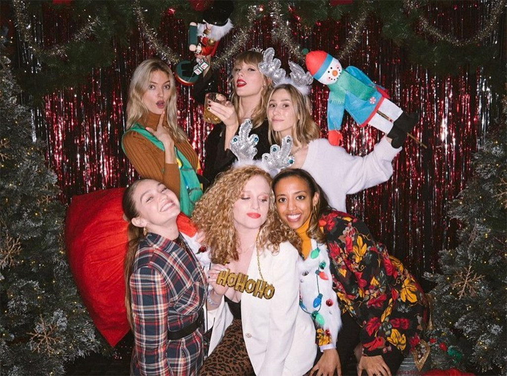 Inside Taylor Swift S 30th Birthday Party With Her Squad E Online Swift, who has been dating british actor joe alwyn since 2017, refused to answer the question, which she. inside taylor swift s 30th birthday