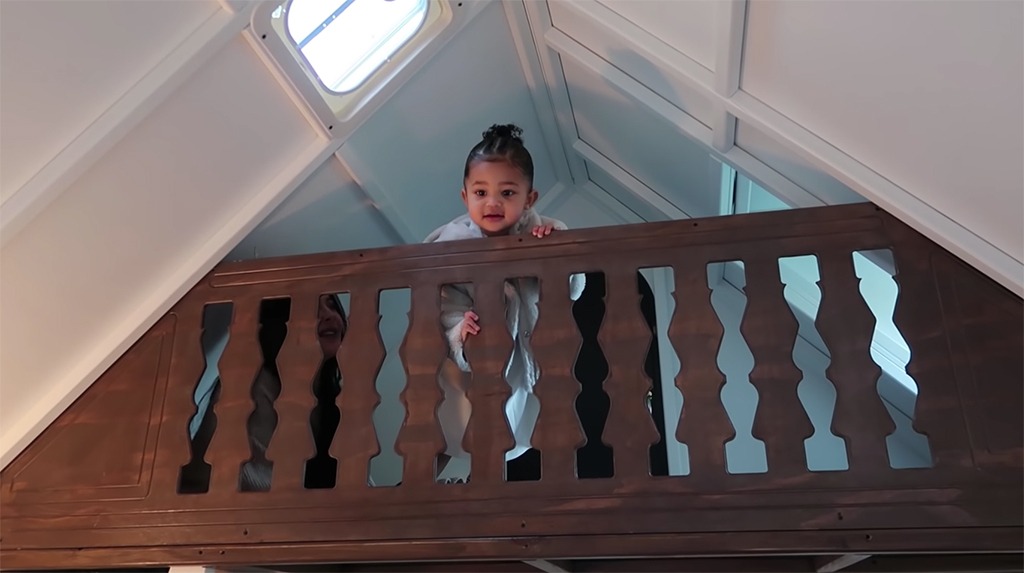 Stormi Webster, Kylie Jenner, Playhouse, Christmas Eve 2019