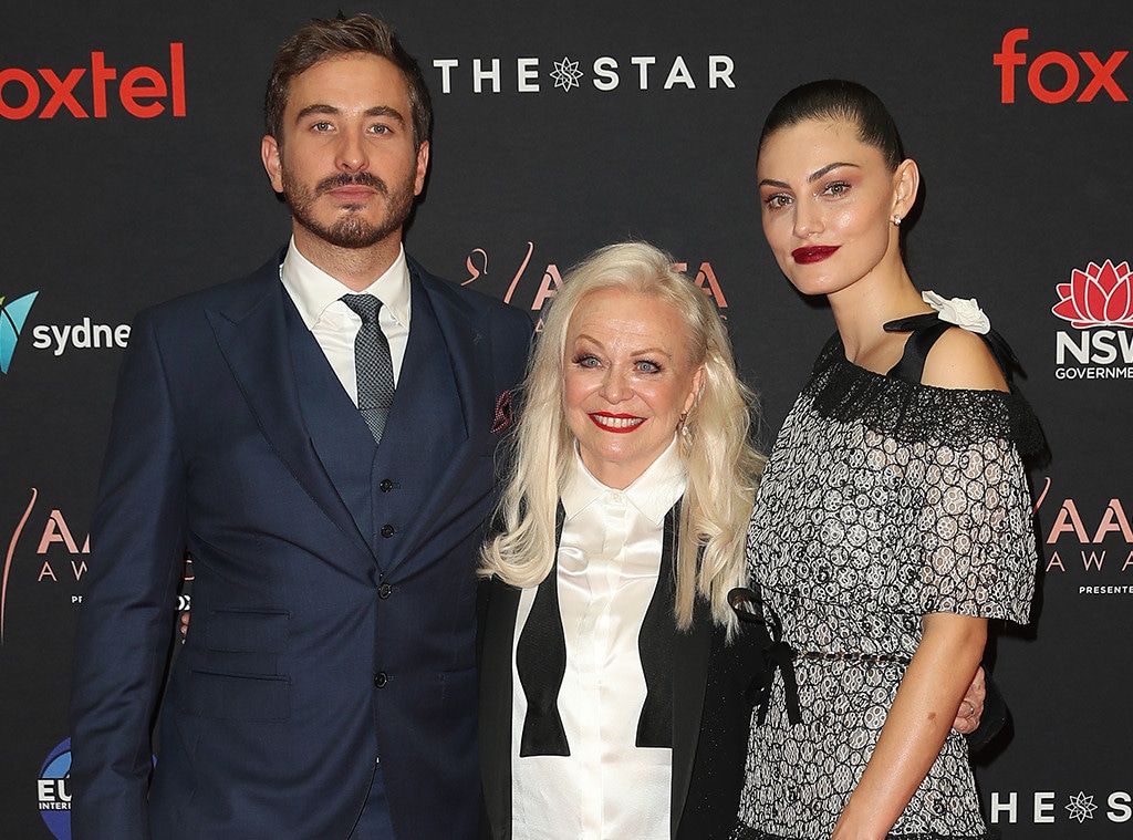 Ryan Corr, Jacki Weaver, Phoebe Tonkin