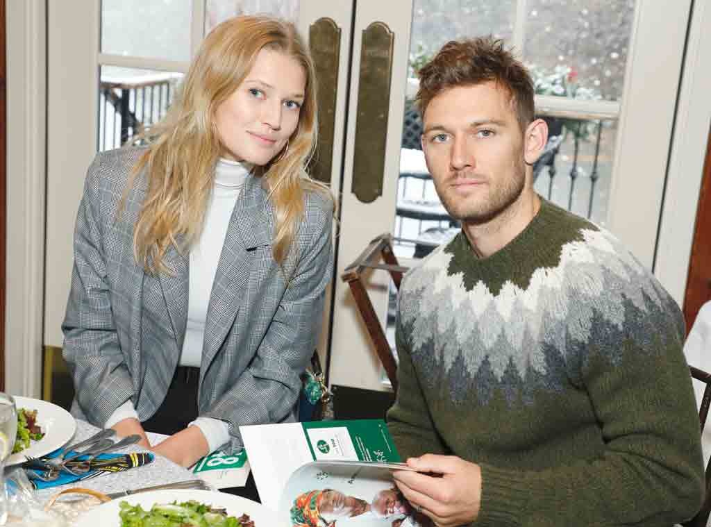Alex Pettyfer, Toni Garrn