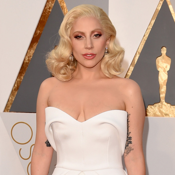 a-look-back-on-lady-gaga-s-biggest-moments-of-2018