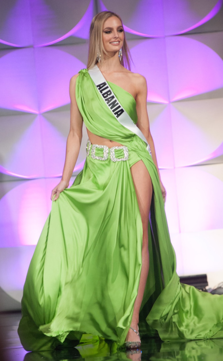 Miss Universe 2019, Prelims, Evening Gown, Miss Albania