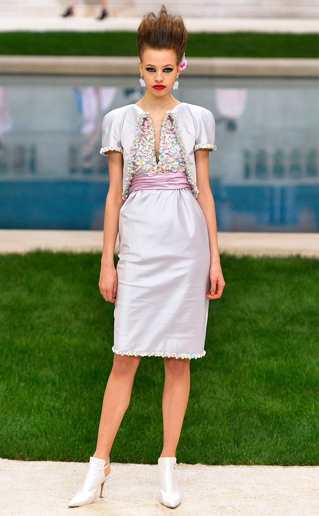 Karl Lagerfeld Dead at 85: Look Back at His Final Chanel