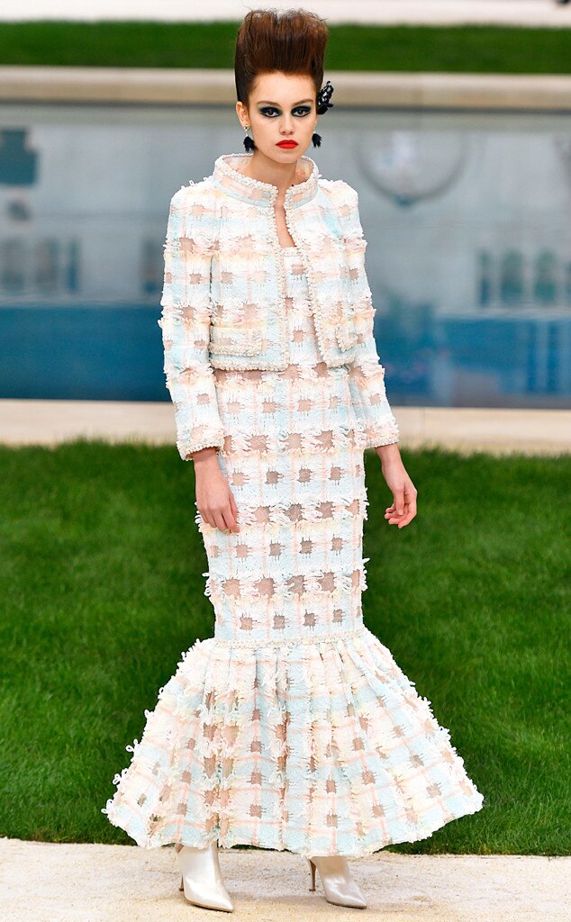 Karl Lagerfeld's Final Chanel Fashion Show - Page 2