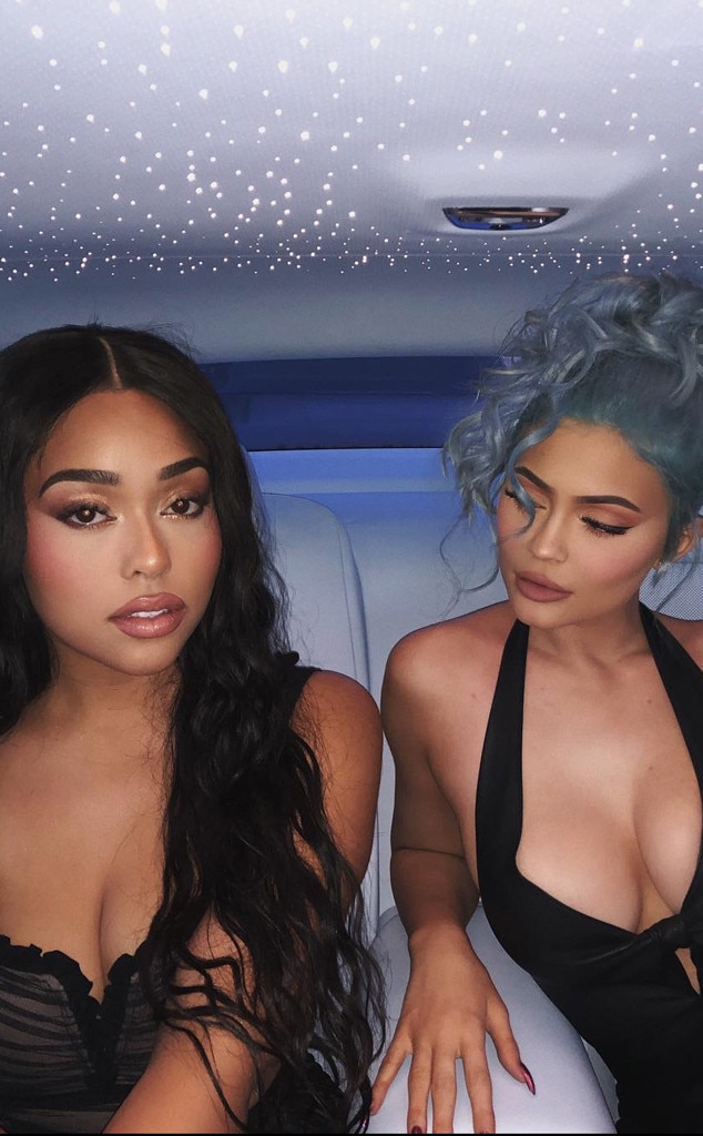 Kylie Jenner udostępnia wiadomość dla „gorącej” Jordyn Woods