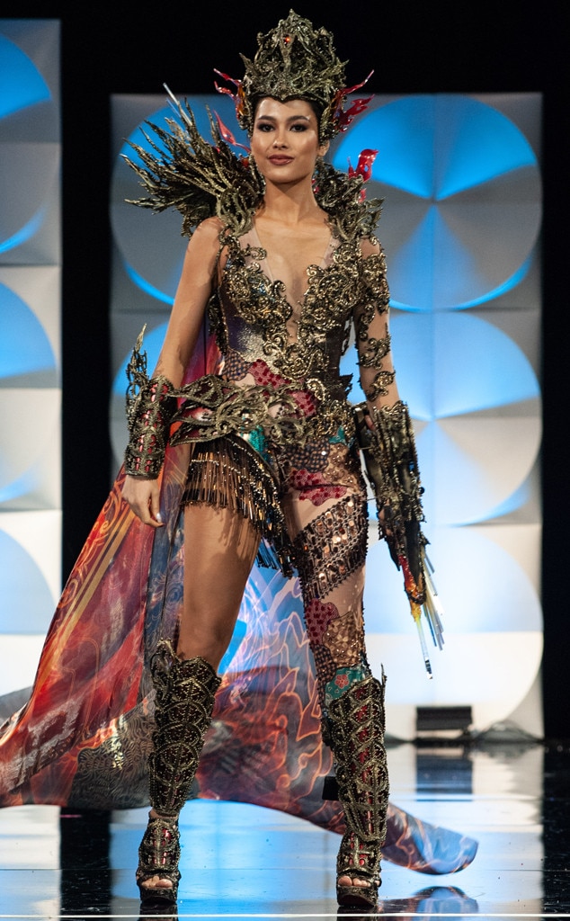 Miss Indonesia From Miss Universe 2019 Costumes E News