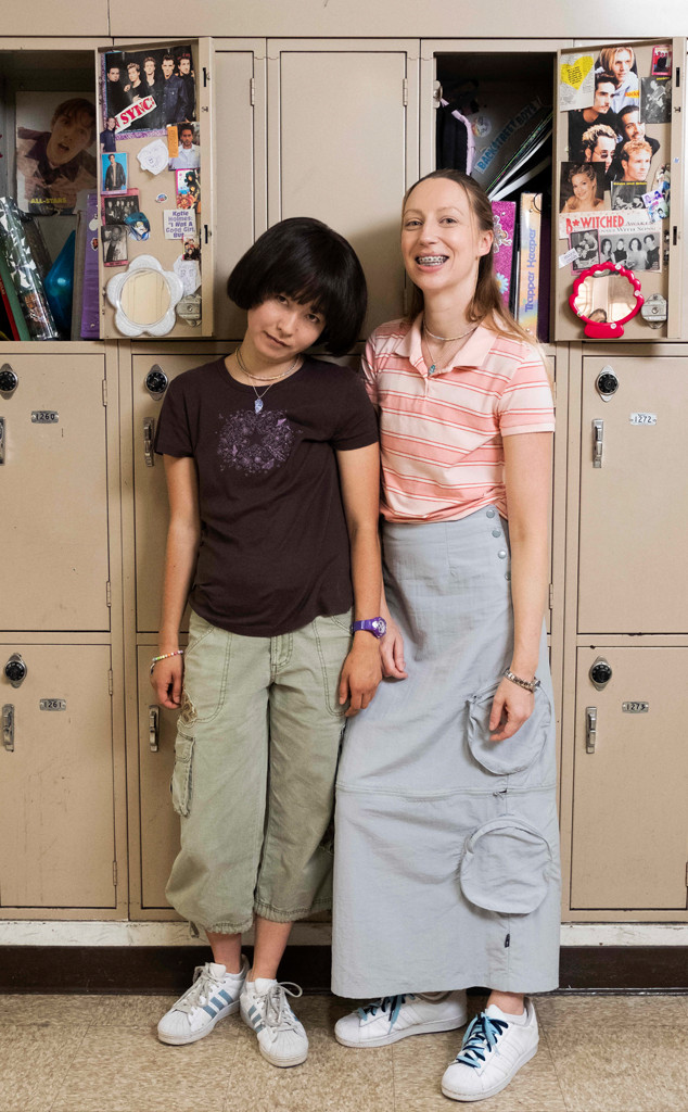 Make Way for PEN15 and Prepare to Relive Your Adolescence E! Online AP