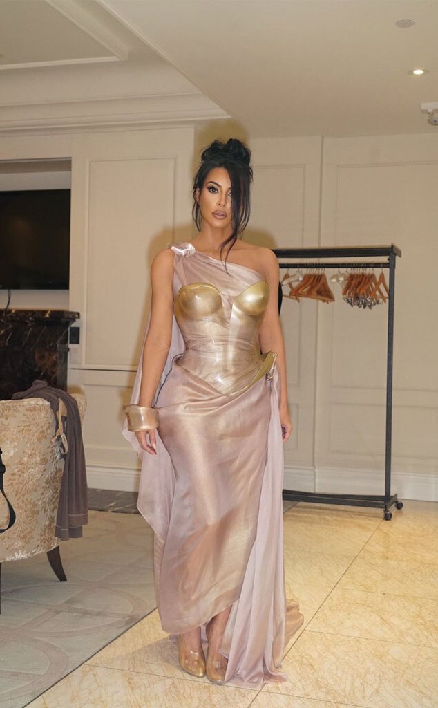 See Kim Kardashian s Best Fashion Fittings