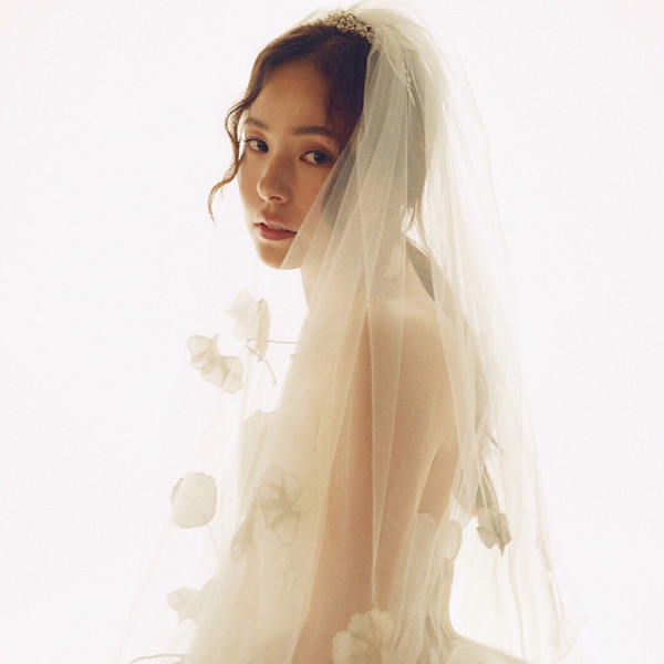 Min Hyo Rin, Wedding Dress Inspiration