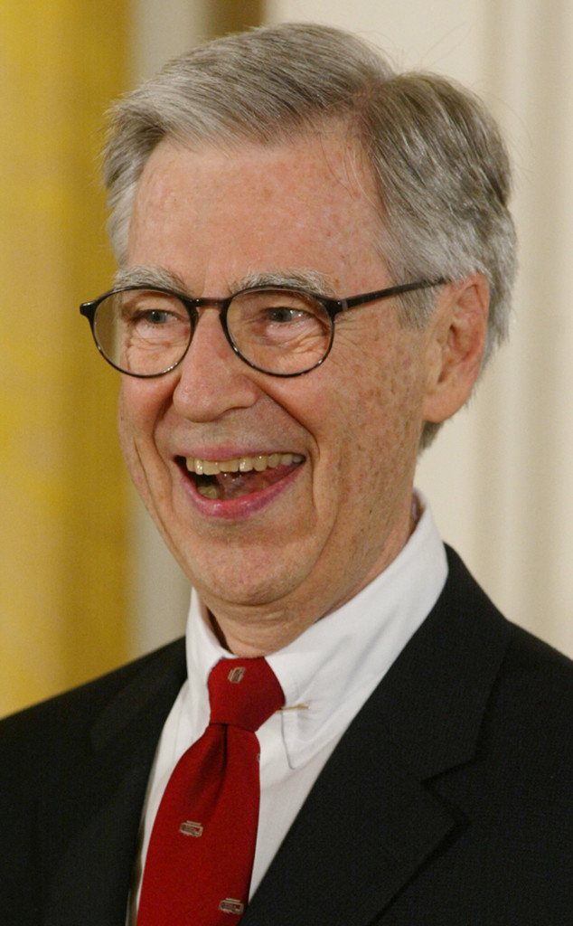 How Mister Rogers Became 2019's Unlikeliest Pop Culture Hero | E! News