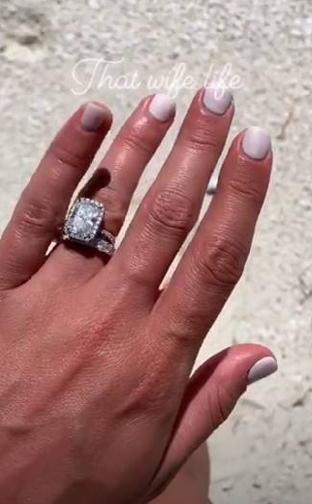 Lea Michele Flashes Her Wedding Ring While Honeymooning With Zandy