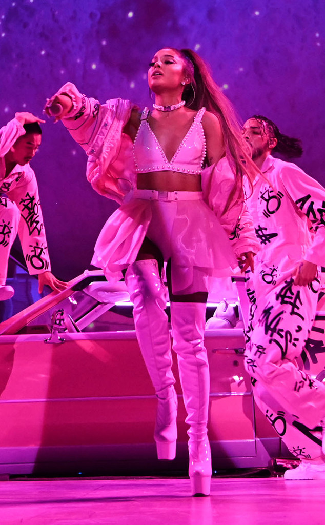Ariana Grande in all yellow Versace  Preformance outfits, Platform outfit,  Fashion