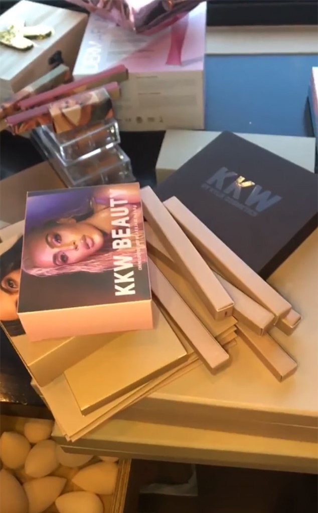 Kim Kardashian, KKW Beauty Products, Instagram