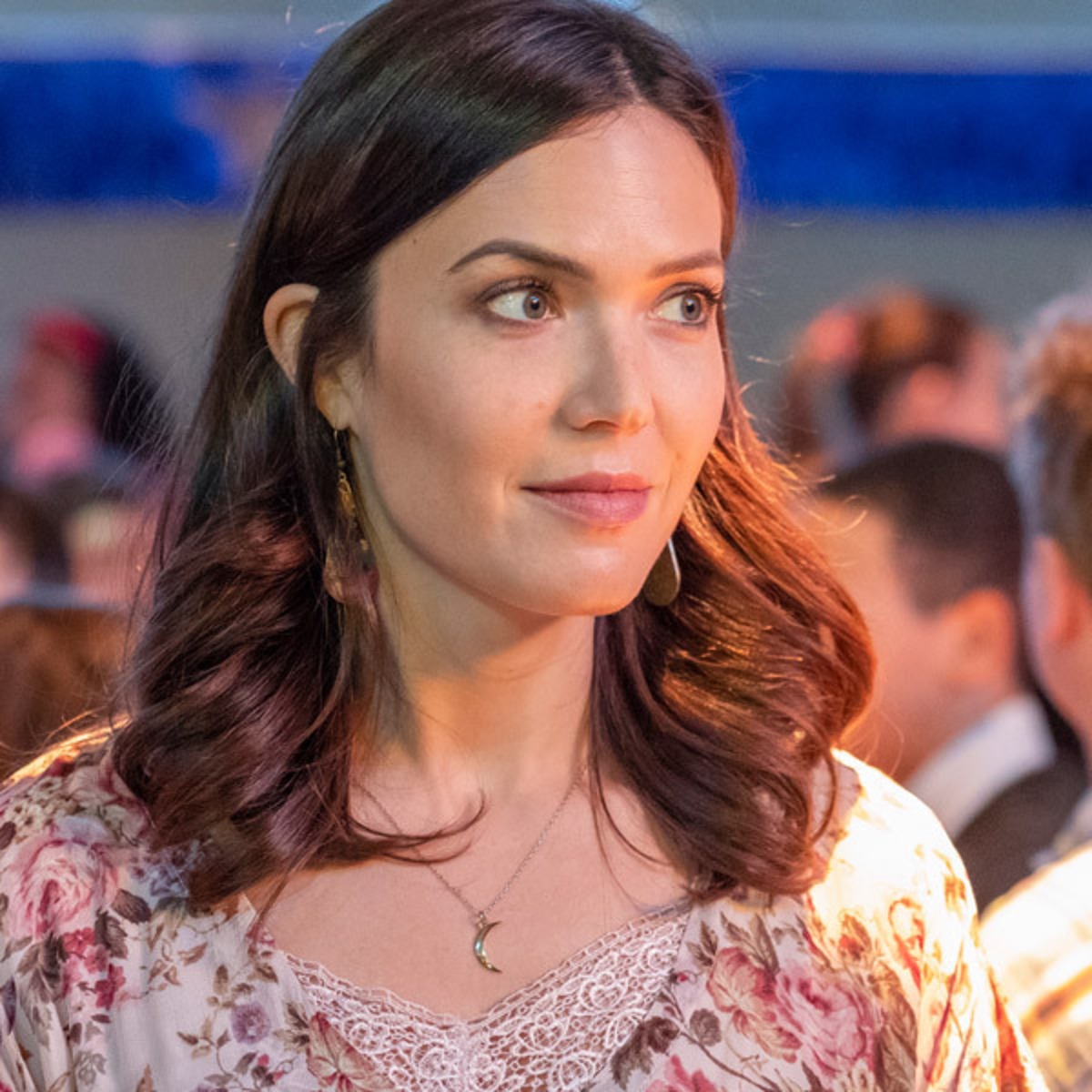 Emmys 2019 Mandy Moore Sophie Turner Among First Time Nominees E Online