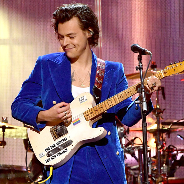 How Harry Styles steals his fashion from music legends like Mick Jagger and  Elton John – The US Sun