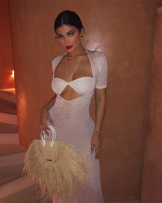 Travis Scott Is Wowed by Kylie Jenner's Sexy Vacation Look Travis Scott Is Wowed by Kylie Jenner's Sexy Vacation Look