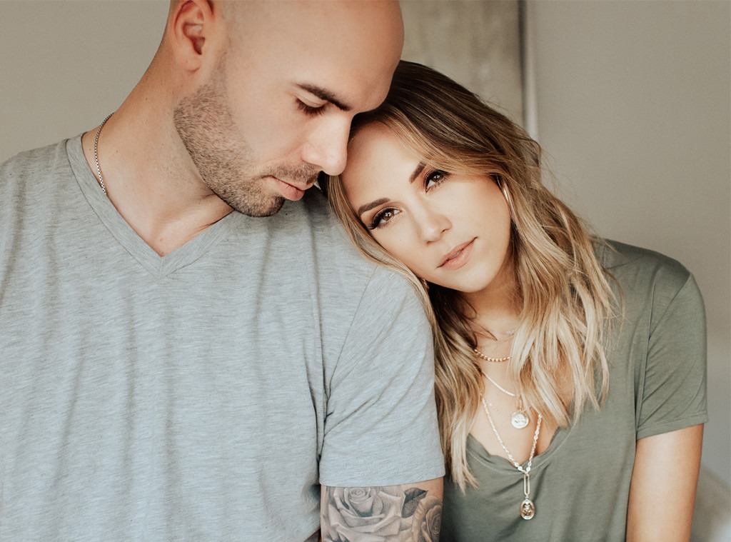 Jana Kramer, Mike Caussin