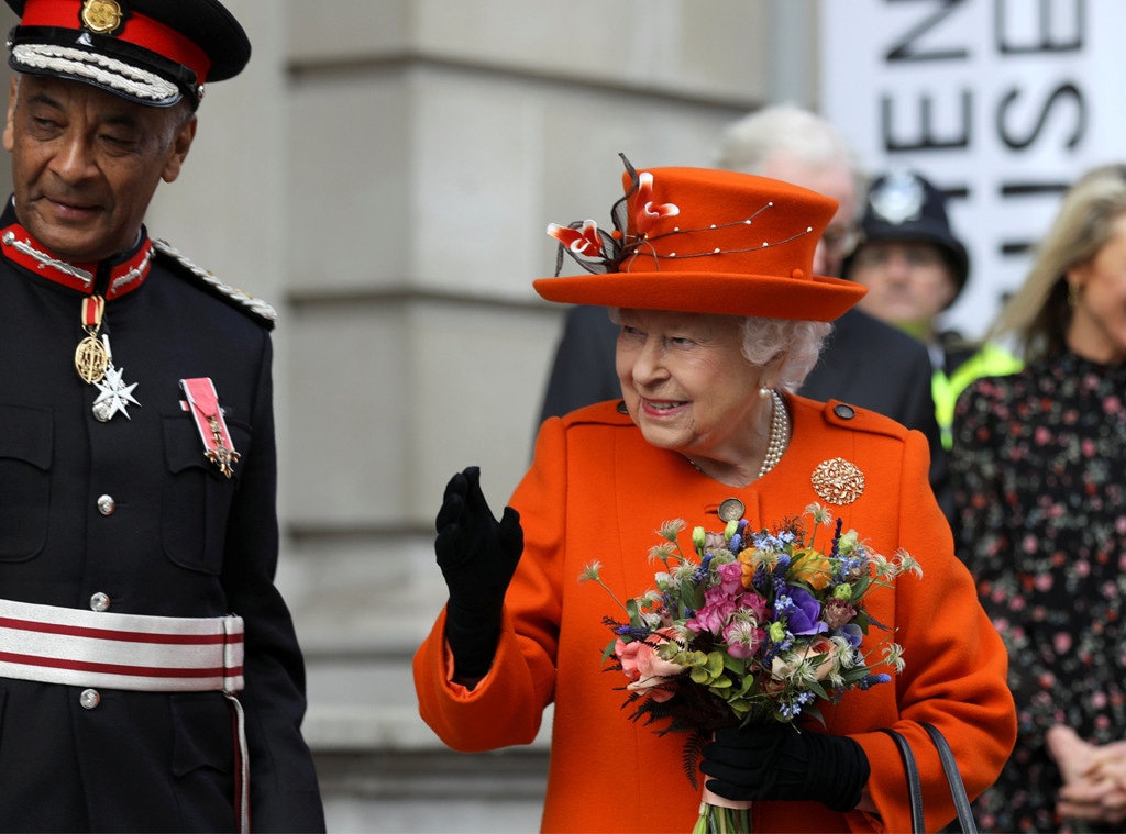 Queen Elizabeth, Science Museum Visit