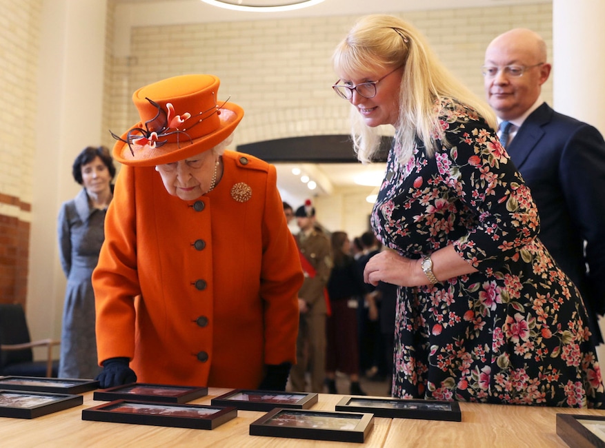 Queen Elizabeth, Science Museum Visit