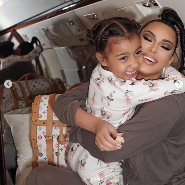 North West regala a mamá Kim Kardashian un collar de diamantes para su cumpleaños