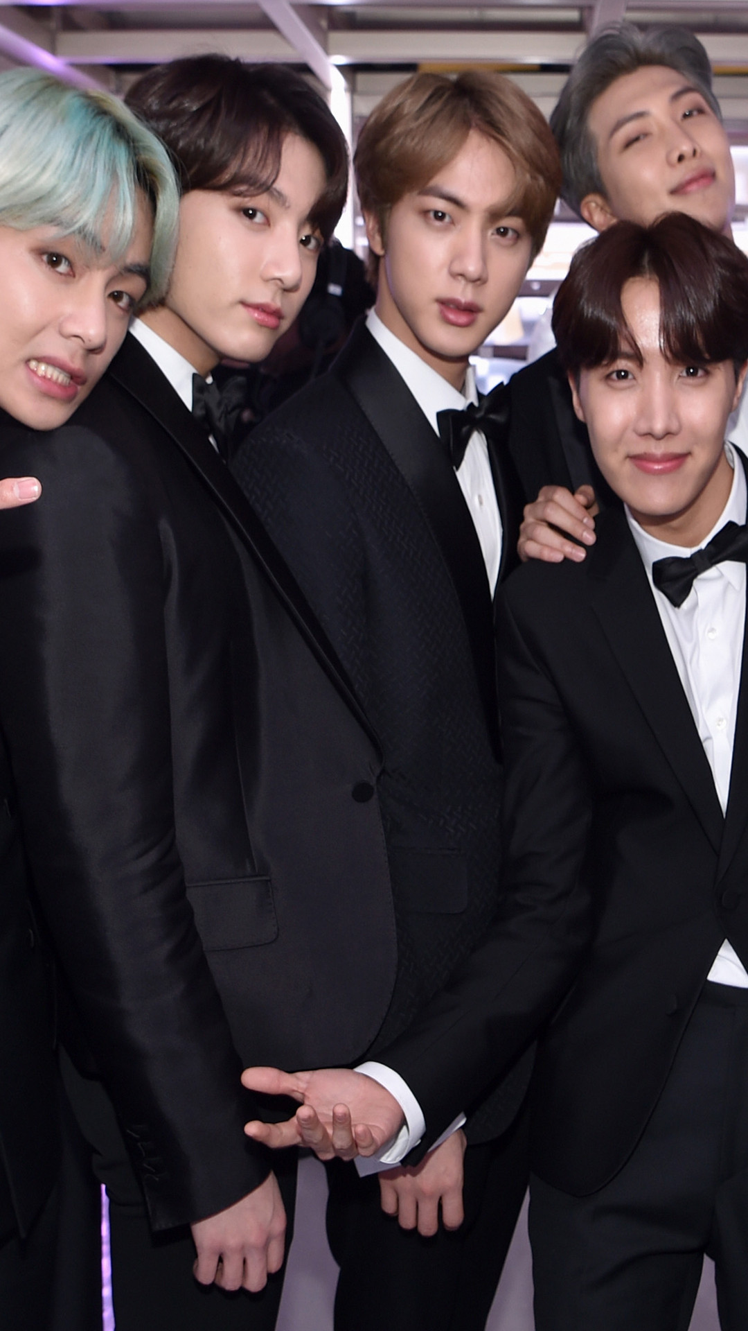 Photo #932489 from As melhores fotos do BTS | E! News