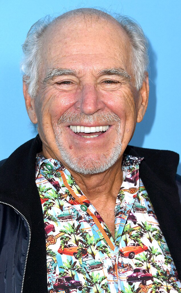 Jimmy Buffett, Stars who Smoke Weed