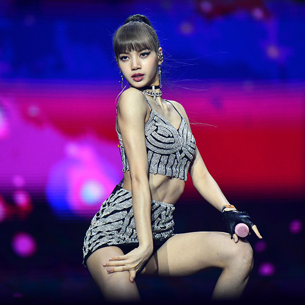 blackpink s lisa is now officially the most followed k pop ido!   l on instagram e news - kpop idol instagram followers