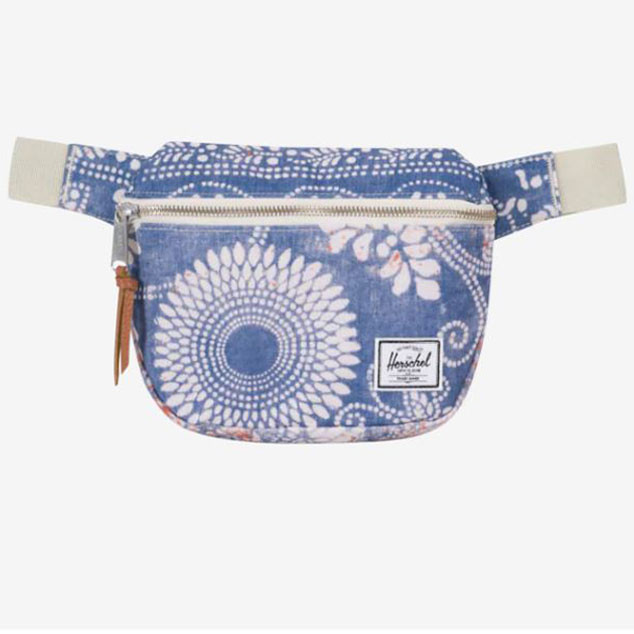 Under One Sky Giraffe Waist Pack Fanny Pack Festival Bag 