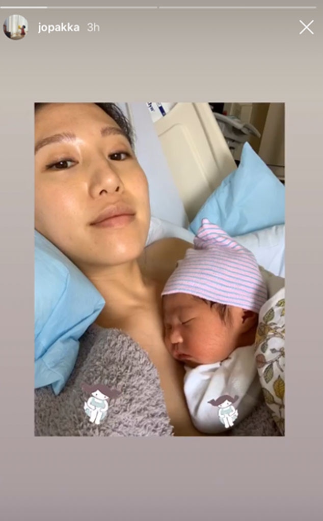 Walking Dead S Steven Yeun And Wife Welcome Baby No 2 E Online