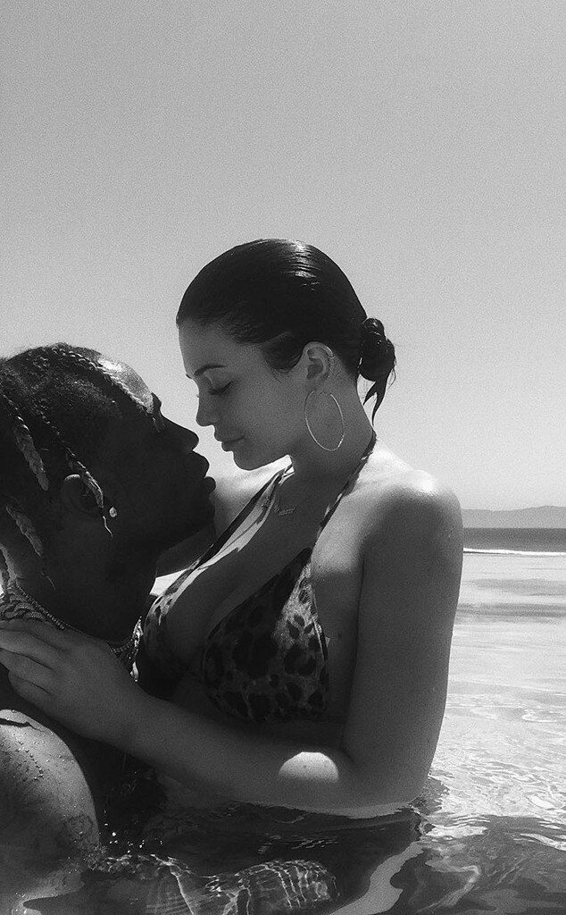 Kylie Jenner, Travis Scott, Instagram