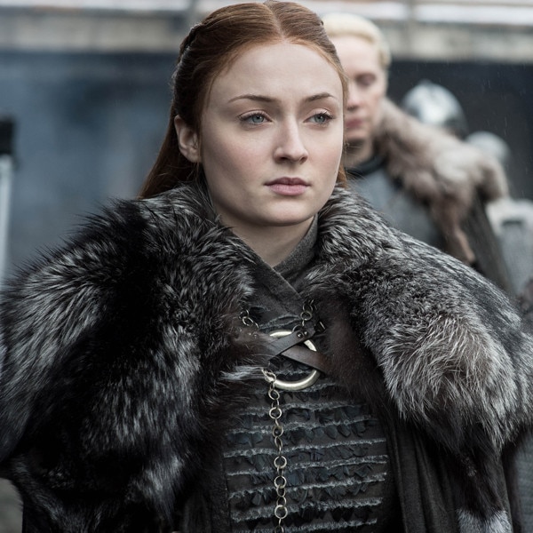 Sophie Turner Hilariously Recaps Maisie Williams' Big GoT Scene