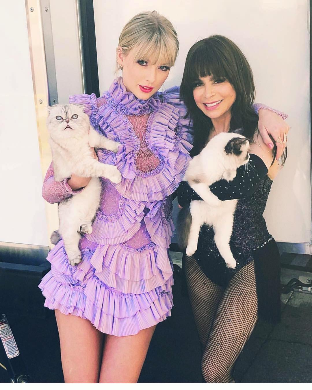 Paula Abdul, Taylor Swift