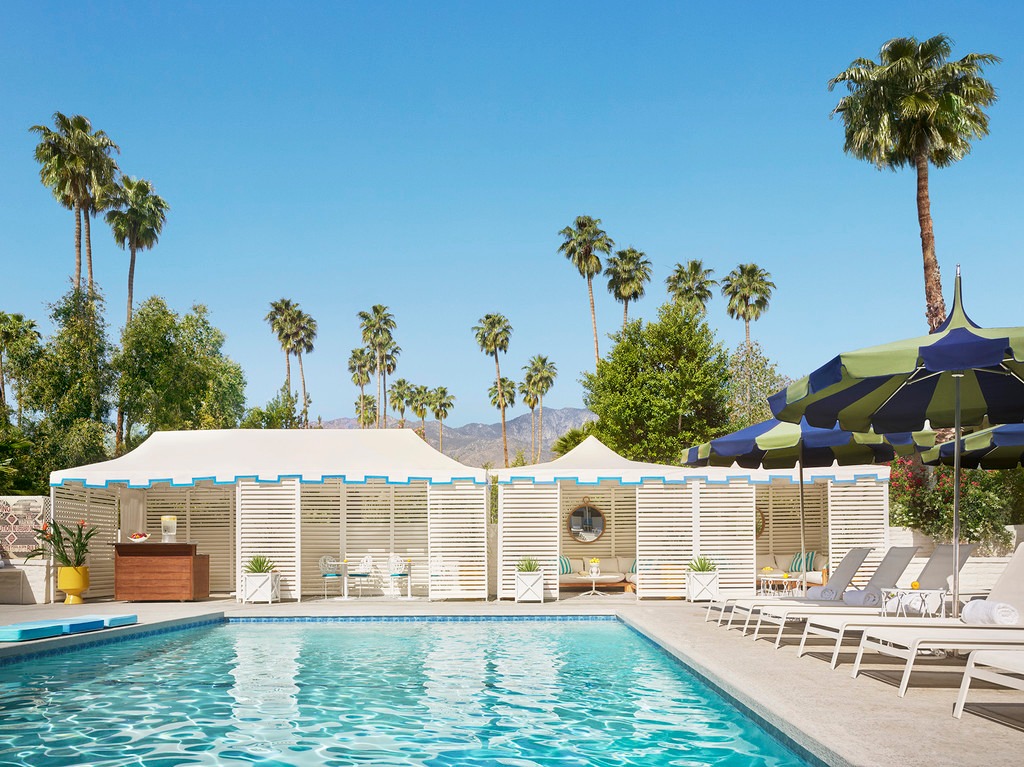 E-Comm: 5 Great Girls Trip Resorts, Parker Palm Springs