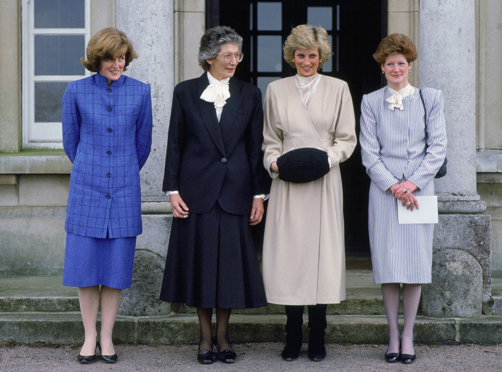 The Truth About Prince Harry S Relationship With Diana S Family E Online