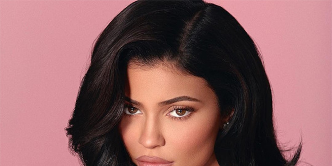 Why Beauty Buffs Everywhere Love Kylie Jenner's Kylie Skin and Kylie Cosmetics - E! Online.jpg
