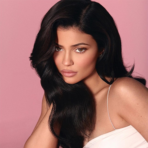 E-Comm: Kylie Jenner, Kylie Cosmetics