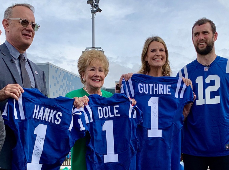 Tom Hanks, Savannah Guthrie