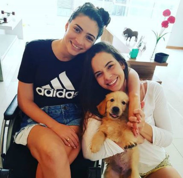 Lais Souza vai se casar com a namorada Paula Alencar | E! News